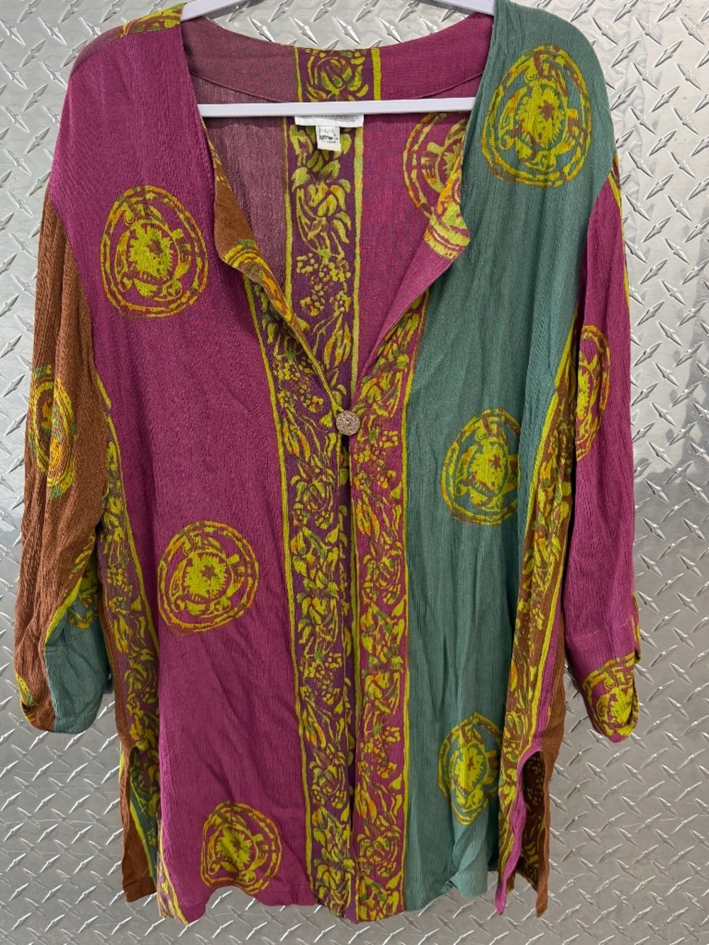Soft Surroundings boho open front top size L large multicolor button print